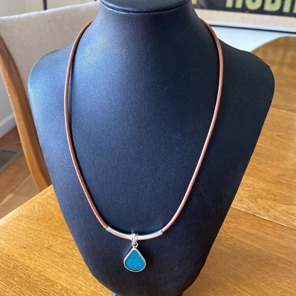 Sterling silver (?) & turquoise necklace - Picture 1 of 5
